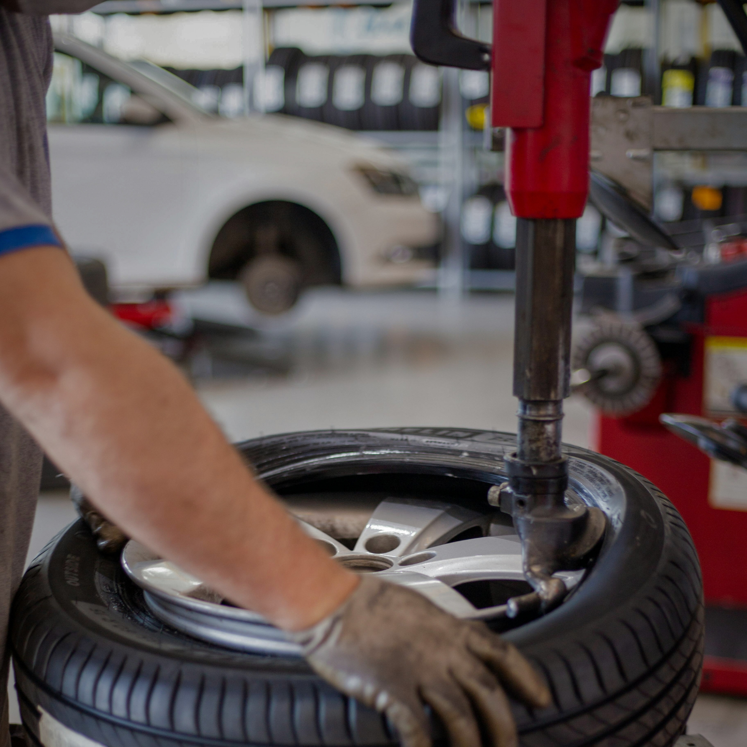 Asennus ja tasapainotus 15" ja alle